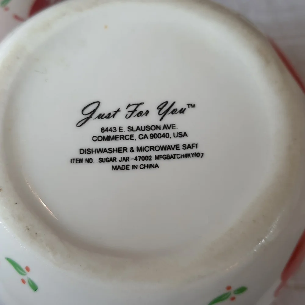 Pair of apple 🍎 pattern sugar and cream containers,  small spoons and lids - Picture 6 of 6